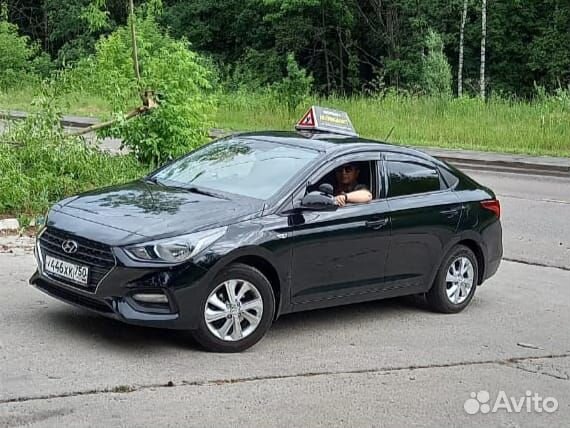 Инструктор по вождению МКПП
