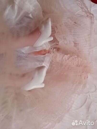 Кукла фарфоровая коллекционная