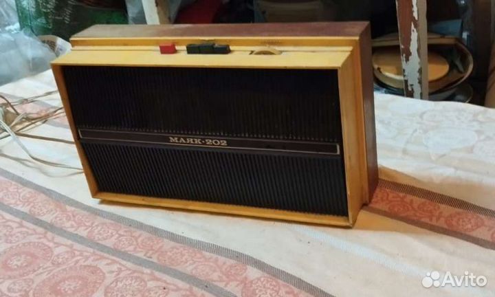 Приёмник СССР Маяк 202