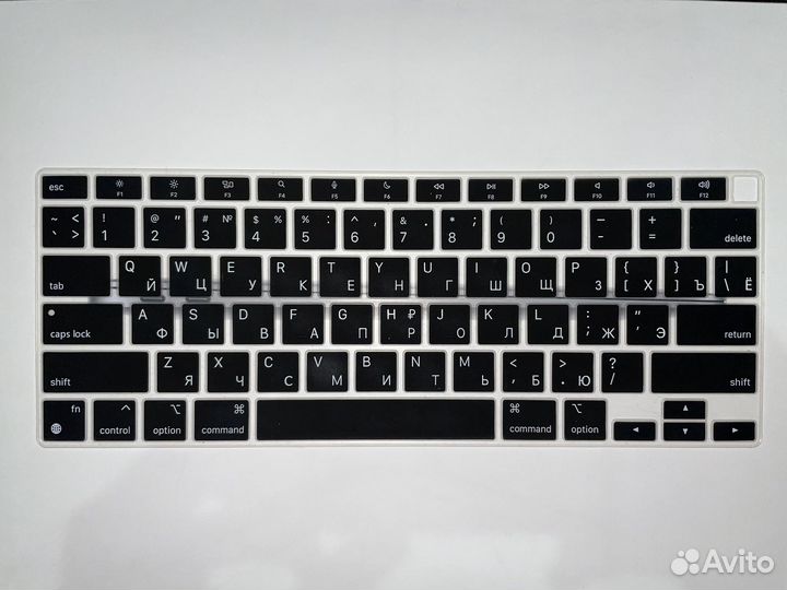 Apple macbook air 13 2020 m1