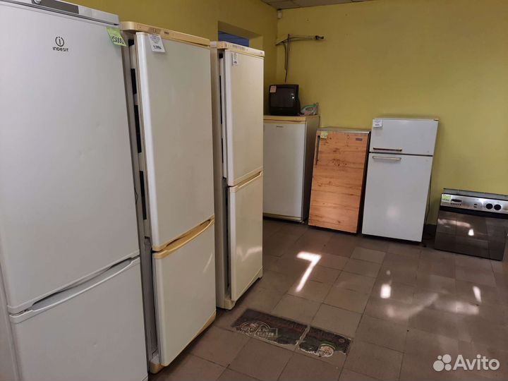 Холодильники бу