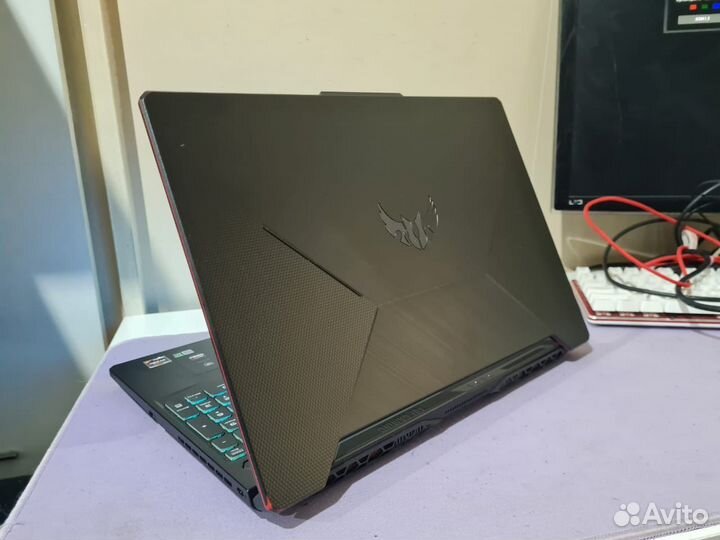 Asus TuF Gaming Ryzen 7 4800H/16 GB/ RTX 2060