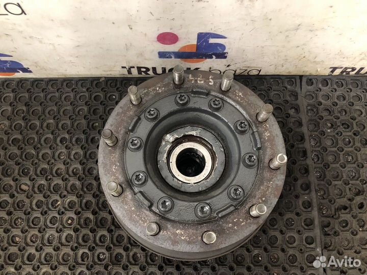 1864430 Ступица передняя