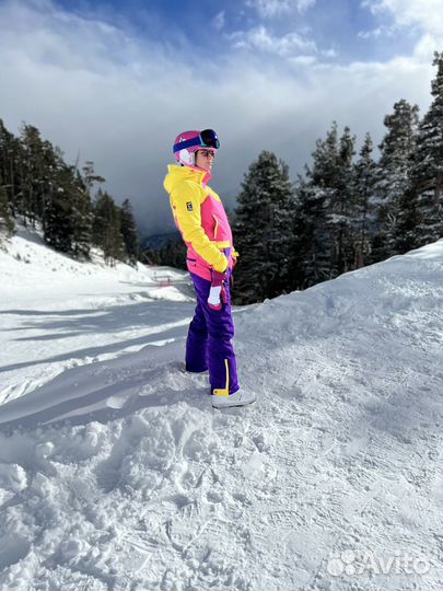 Горнолыжный комбинезон