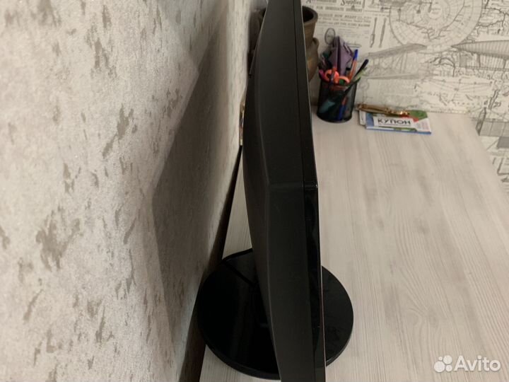 Монитор Samsung