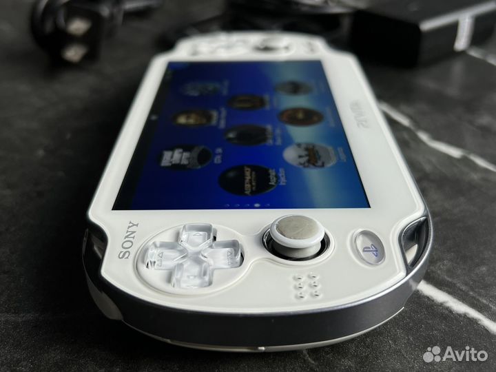 Ps vita Oled white прошита 64gb