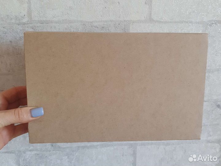 Коробка крафт с окном