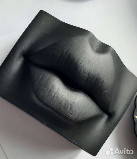 Интерьерные изделия из гипса