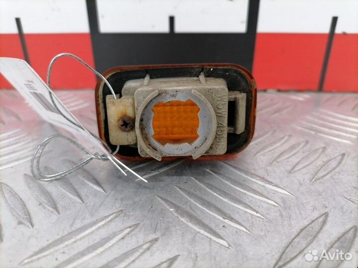 Повторитель передний левый Opel Frontera B 2002