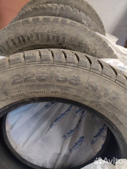 Continental Conti4x4IceContact 225/65 R17