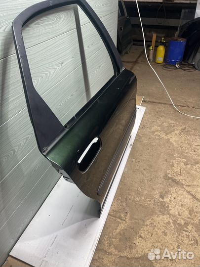Дверь задняя правая Volvo s80 99г