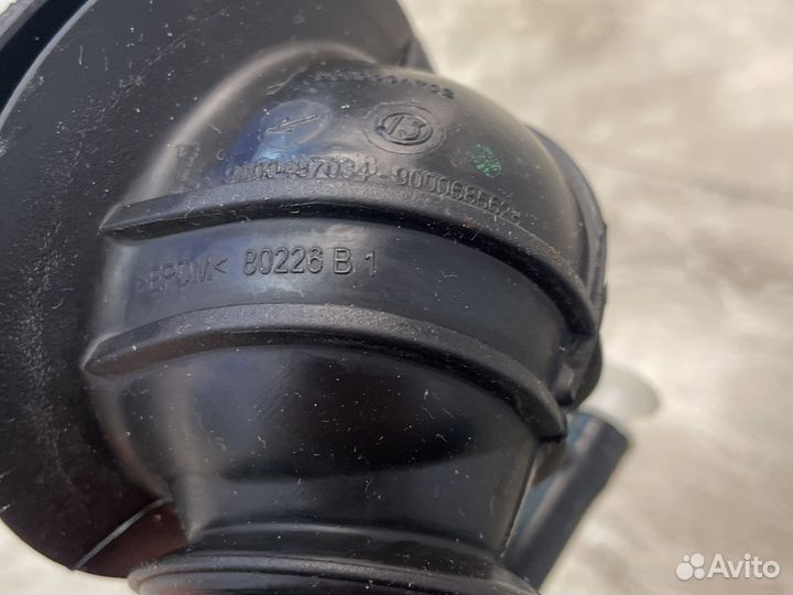 Патрубок стиральной машины Bosch от бака к насосу