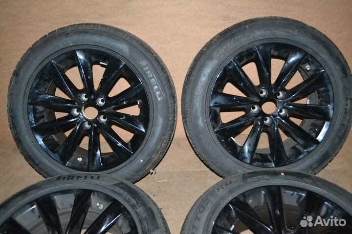 Диски BMW R18 с зимними шинами 245 50 18