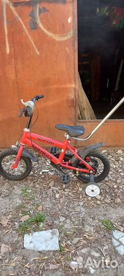 Детский велосипед с ручкой бу