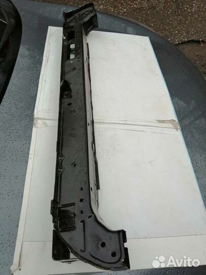 Панел верхняя передняя hundai tucson