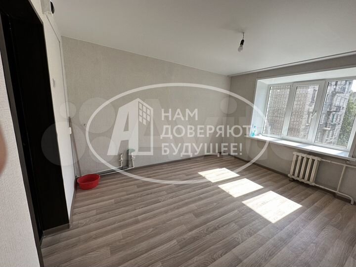 Комната 13,1 м² в 1-к., 1/5 эт.