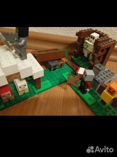 Лего Майнкрафт (3 набора) цена в описании