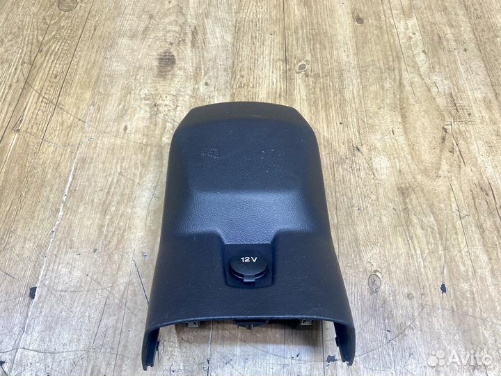 Накладка подлокотника задняя Ford Focus 3 2011-15г