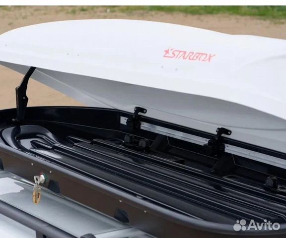 Автомобильный бокс на крышу