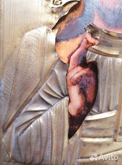 Антикварная икона.Спас Вседержитель в окладе