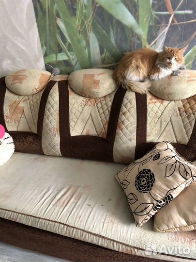 Продам диван и 2 кресла