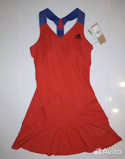 Теннисное платье adidas, размер M