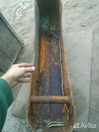 Крыло коляски Иж планета 3