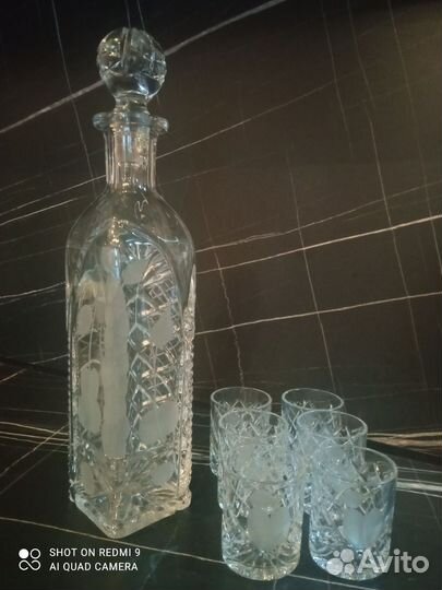 Графин хрустальный