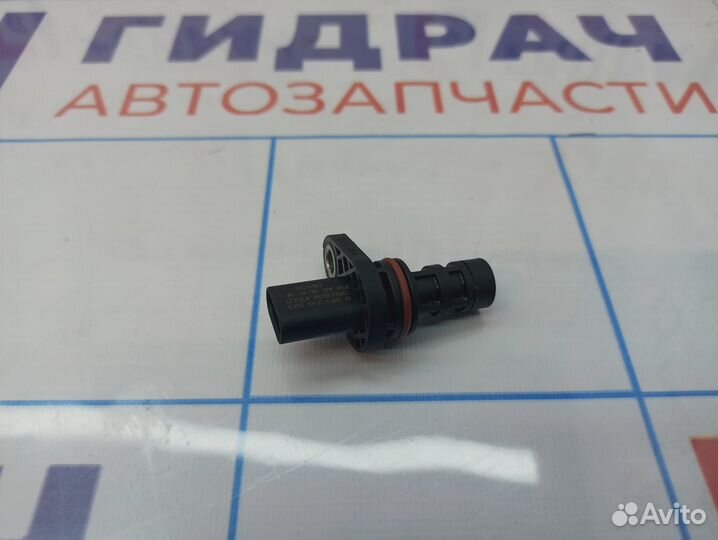 Датчик положения коленвала Volkswagen Tiguan (Mk2)