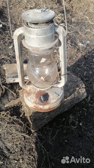 Керосиновая лампа