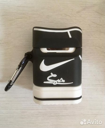 Чехол для Apple AirPods