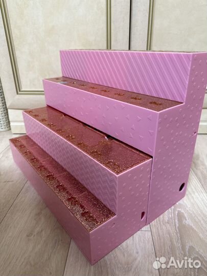 Подставка для кукол LOL