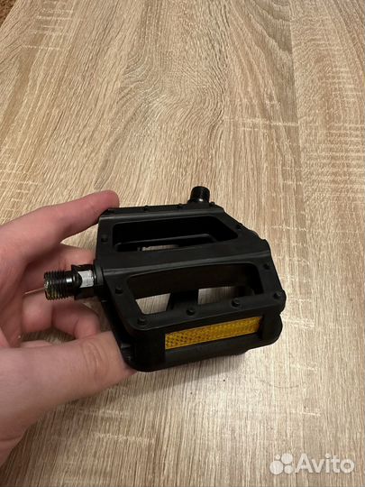 Педали для велосипеда