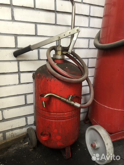 Ручной переносной маслораспределитель alfa