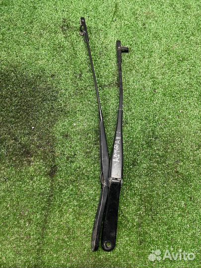 Поводок дворника дворники Opel Astra H