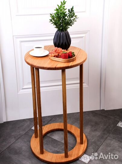 Стол журнальный из ясеня