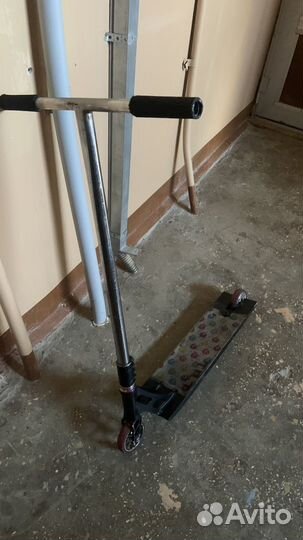 Трюковой самокат в стрит кастом