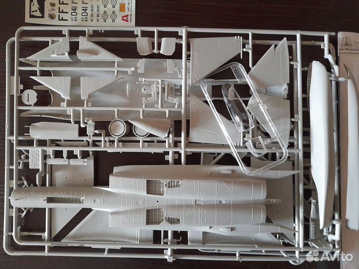 Сборная модель самолета F-15 C Eagle