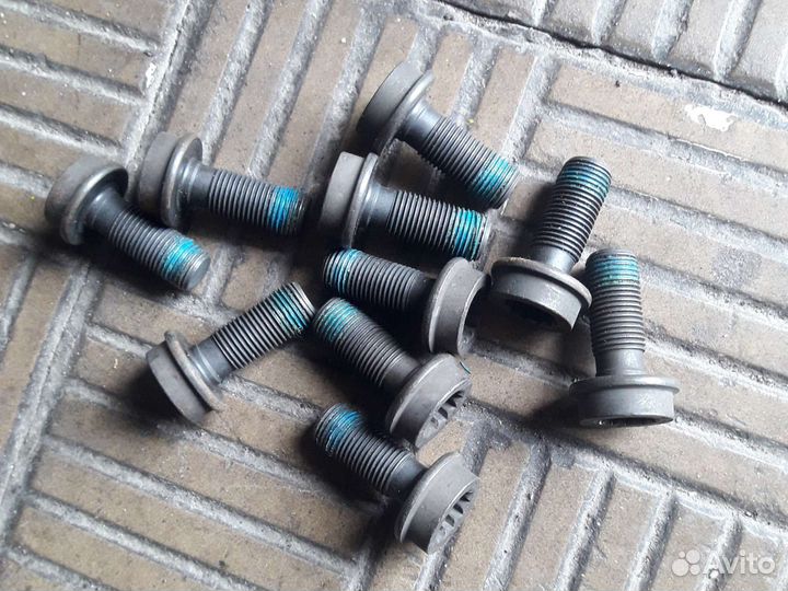 Болты маховика Porsche cayenne 958 4.8 turbo