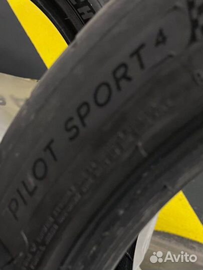 Michelin Pilot Sport 4 225/45 R18 Z