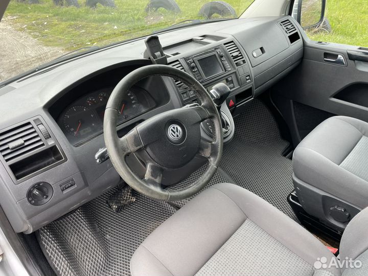 Volkswagen Caravelle 2.5 AT, 2008, 350 000 км