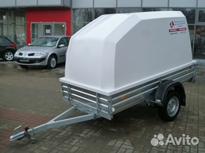 Прицеп с высокой пластиковой крышкой. Рассрочка