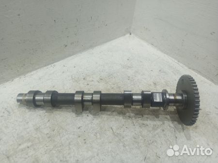 Распредвал выпускной