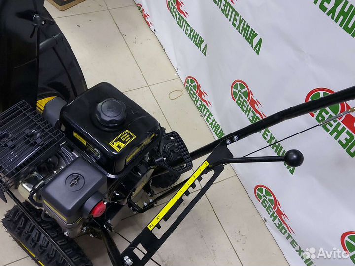 Снегоуборщик champion ST 656