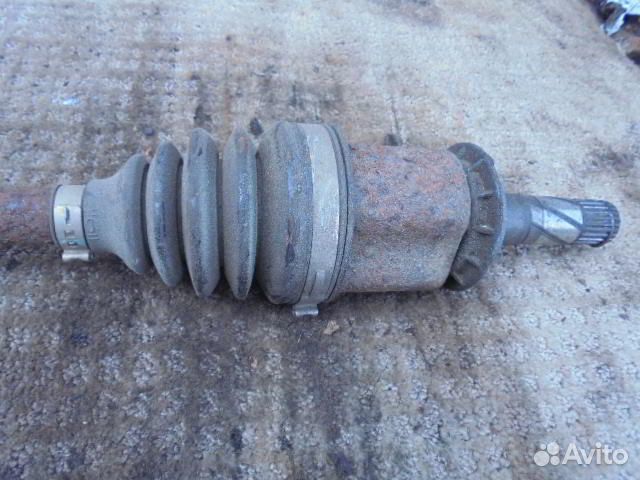 Полуось задняя правая Saturn Vue 1