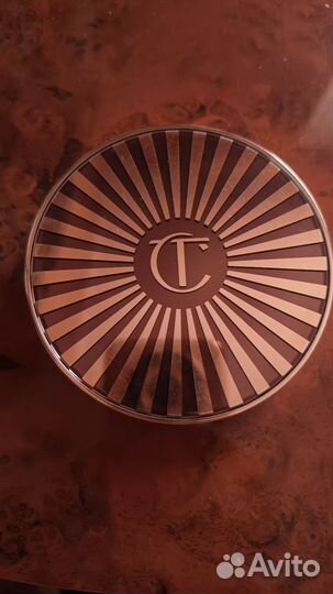Charlotte Tilbury бронзер