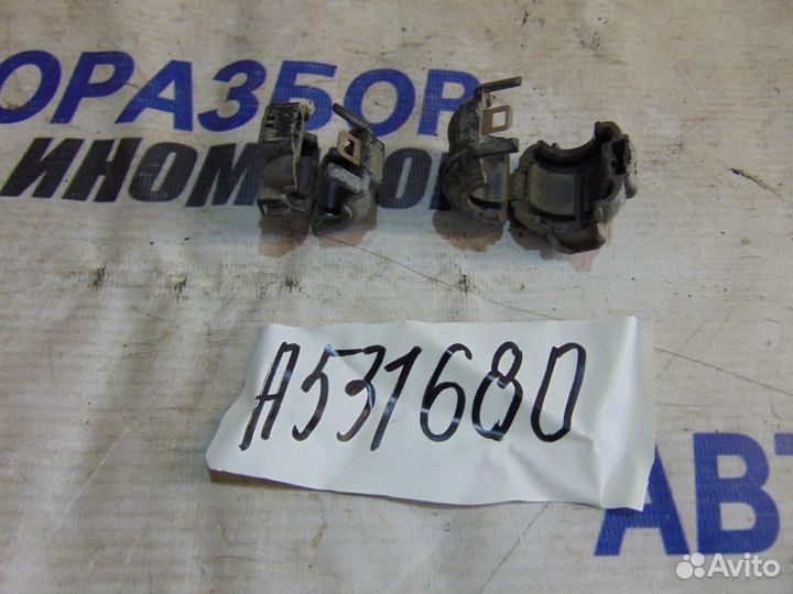 Кронштейн трубки кондиционера для Toyota Corolla 9