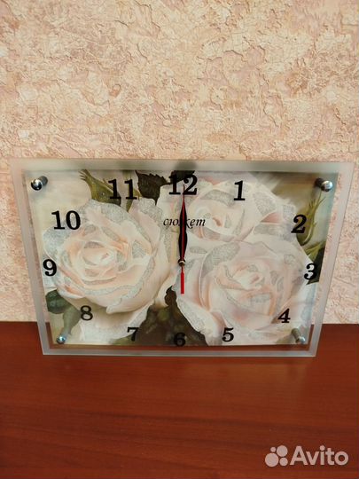 Часы 25 на36 см