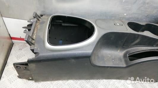 Подлокотник центральный nissan qashqai J10 (80D12I