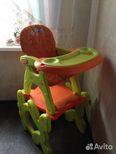 Кресло со столом (трансформер) для кормления б/у